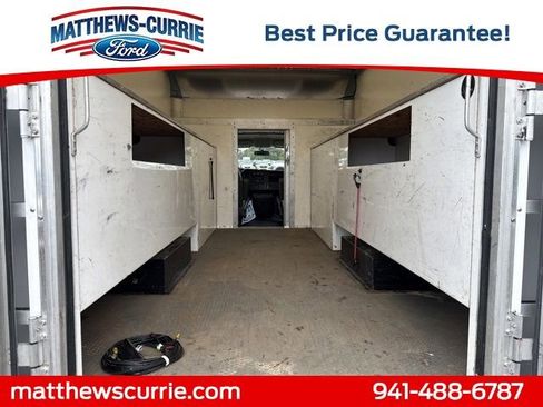 Used 2022 GMC Savana 3500 w/ Power Convenience Package image 11