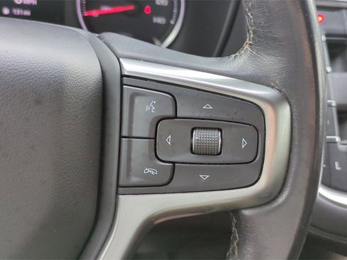 Used 2021 Chevrolet Suburban LT image 20