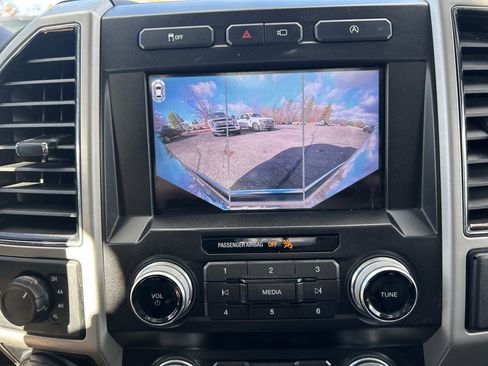 Used 2019 Ford F150 Lariat w/ Equipment Group 502A Luxury image 22