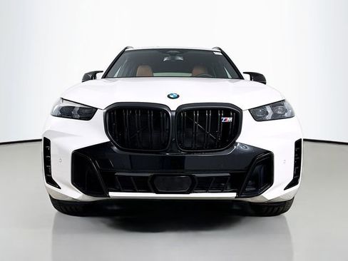 New 2026 BMW X5 M60i w/ Climate Comfort Package image 2