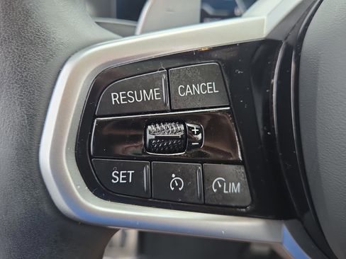 Certified 2025 BMW M440i Coupe image 21