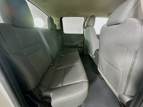 Used 2025 Nissan Frontier S RWD image 25