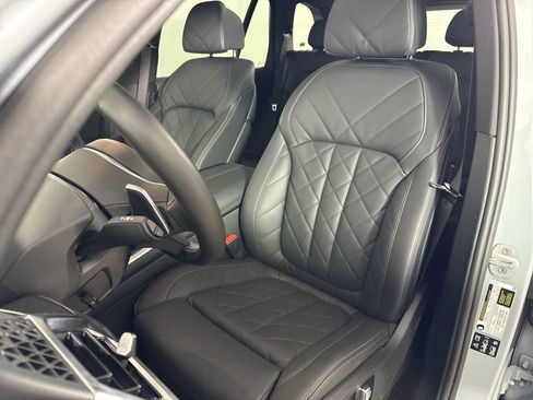 Used 2026 BMW X5 M60i image 19