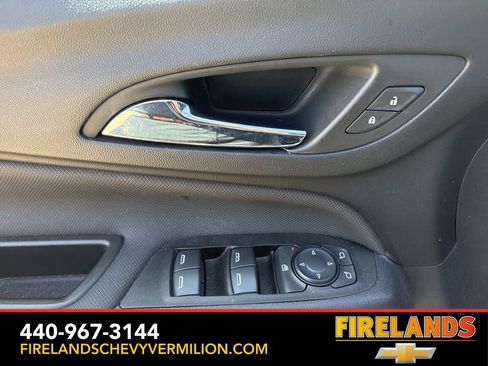 Used 2022 Chevrolet Equinox RS w/ RS Leather Package image 13