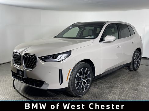 Certified 2025 BMW X3 xDrive30i w/ Premium Package image 1