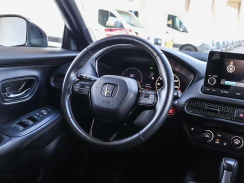 Used 2024 Honda HR-V Sport image 16