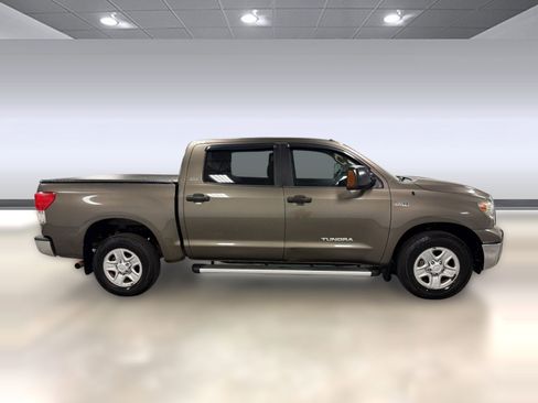 Used 2012 Toyota Tundra 2WD CrewMax w/ SR5 Pkg image 8