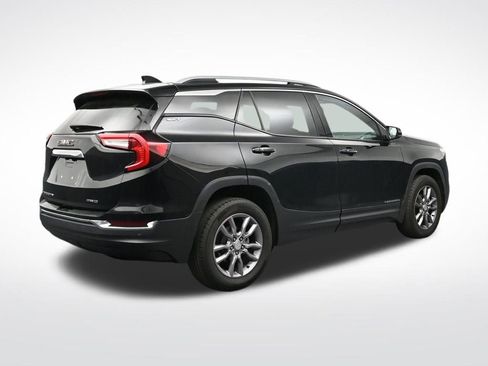Used 2024 GMC Terrain SLT AWD/4WD image 5