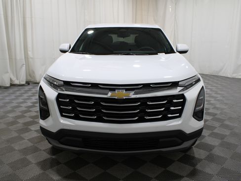 New 2026 Chevrolet Equinox LT image 40