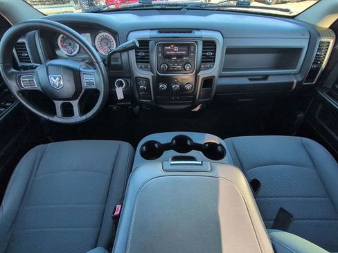 Used 2014 RAM 1500 Express image 18