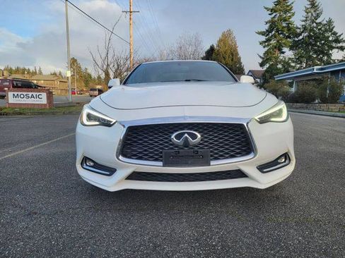 Used 2017 INFINITI Q60 3.0t w/ Premium Plus Package 3.0T image 2
