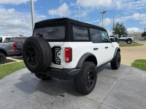 Used 2023 Ford Bronco Black Diamond AWD/4WD image 6