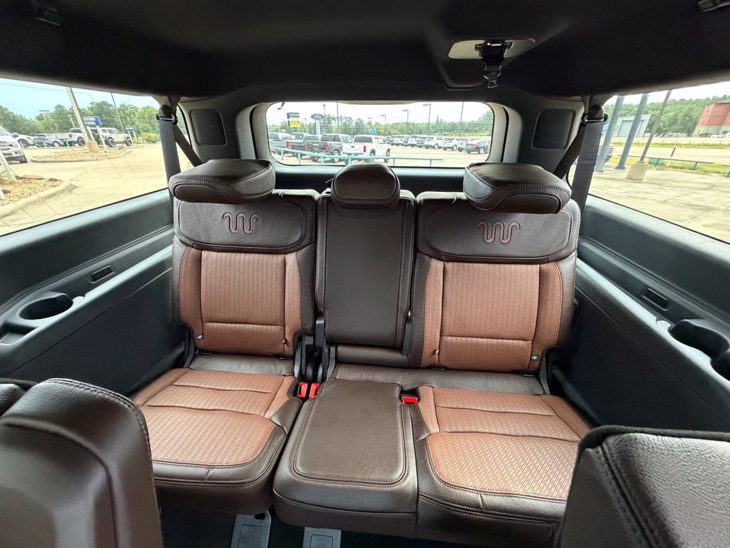 New 2027 Ford Expedition Max King Ranch RWD image 21