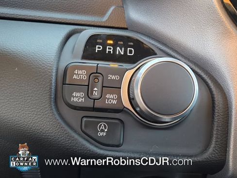 Used 2025 RAM 1500 Big Horn AWD/4WD image 25