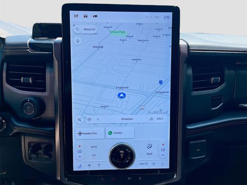 Used 2022 Ford Expedition Max Platinum image 13