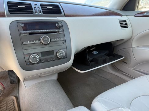 Used 2007 Buick Lucerne CXL w/ Luxury Package image 20