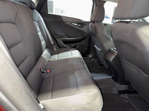 Used 2019 Chevrolet Malibu RS FWD image 25