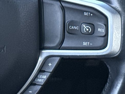 Used 2021 RAM 1500 Big Horn AWD/4WD image 19