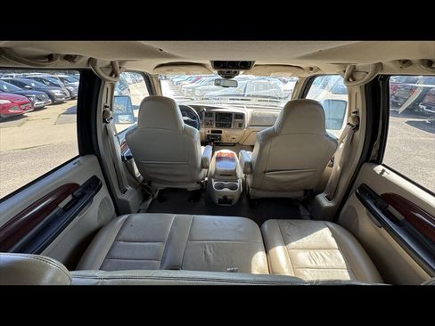 Used 2005 Ford Excursion Limited AWD/4WD image 18
