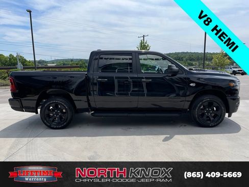 New 2026 RAM 1500 Express AWD/4WD image 20