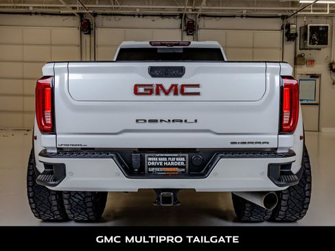 Used 2022 GMC Sierra 3500 Denali w/ Denali Ultimate Package AWD/4WD image 8