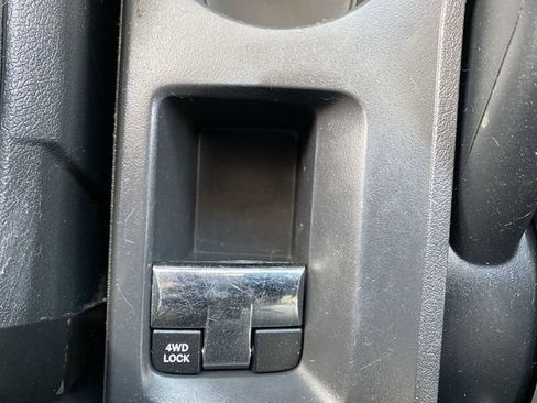 Used 2016 Jeep Patriot Latitude AWD/4WD image 20