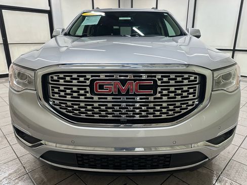 Used 2019 GMC Acadia Denali w/ Technology Package image 12