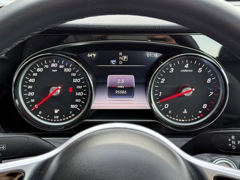 Used 2019 Mercedes-Benz E 450 E 450 w/ Premium Package image 11