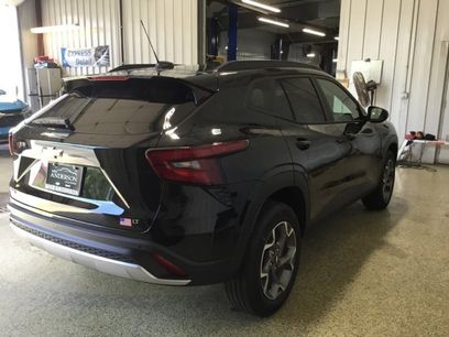 New 2025 Chevrolet Trax LT w/ Driver Confidence Package