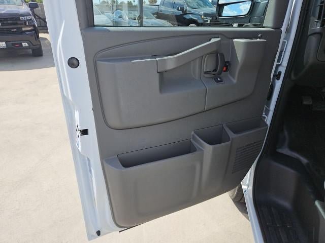 New 2026 Chevrolet Express 2500 Extended w/ Communications Package RWD image 20