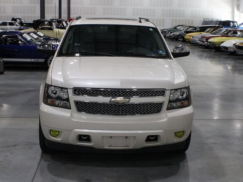 Used 2008 Chevrolet Avalanche LTZ w/ LTZ Preferred Equipment Group AWD/4WD image 39