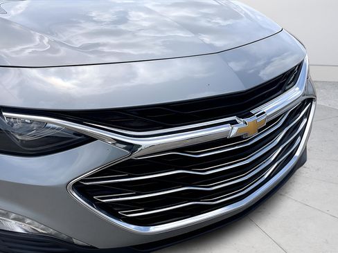 Used 2024 Chevrolet Malibu LT FWD image 34