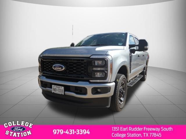 Used 2024 Ford F250 XL w/ STX Appearance Package AWD/4WD image 3