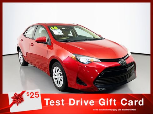 Used 2018 Toyota Corolla LE image 1