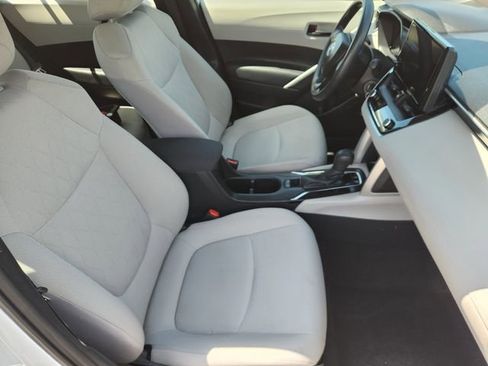 Certified 2024 Toyota Corolla Cross L AWD/4WD image 12
