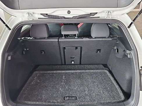 Used 2024 Volkswagen GTI SE image 19