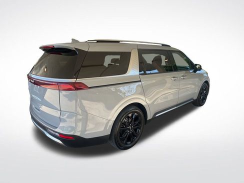 Certified 2024 Kia Carnival SX image 46