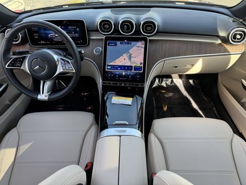 Used 2025 Mercedes-Benz C 300 Sedan image 10