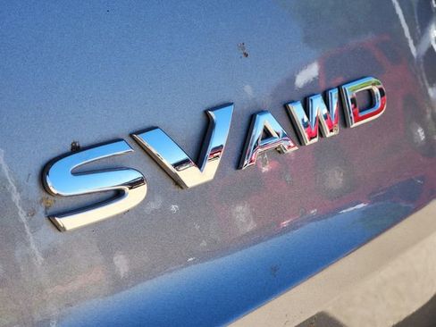 Used 2023 Nissan Rogue SV image 7