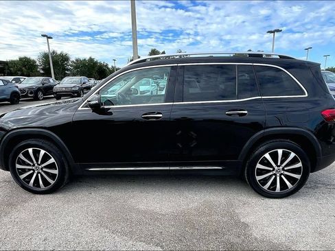 Used 2022 Mercedes-Benz GLB 250 image 8
