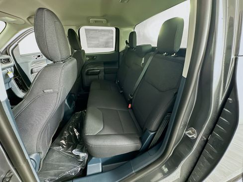 New 2025 Ford Maverick XL w/ Equipment Group 101A image 27