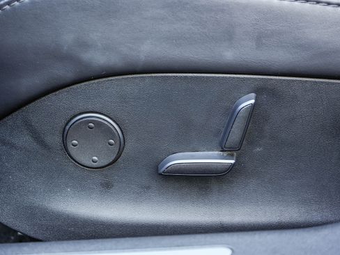 Used 2018 Tesla Model S 75D image 21