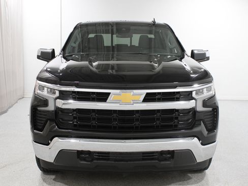 Certified 2022 Chevrolet Silverado 1500 LT w/ Z71 Off-Road Package image 2