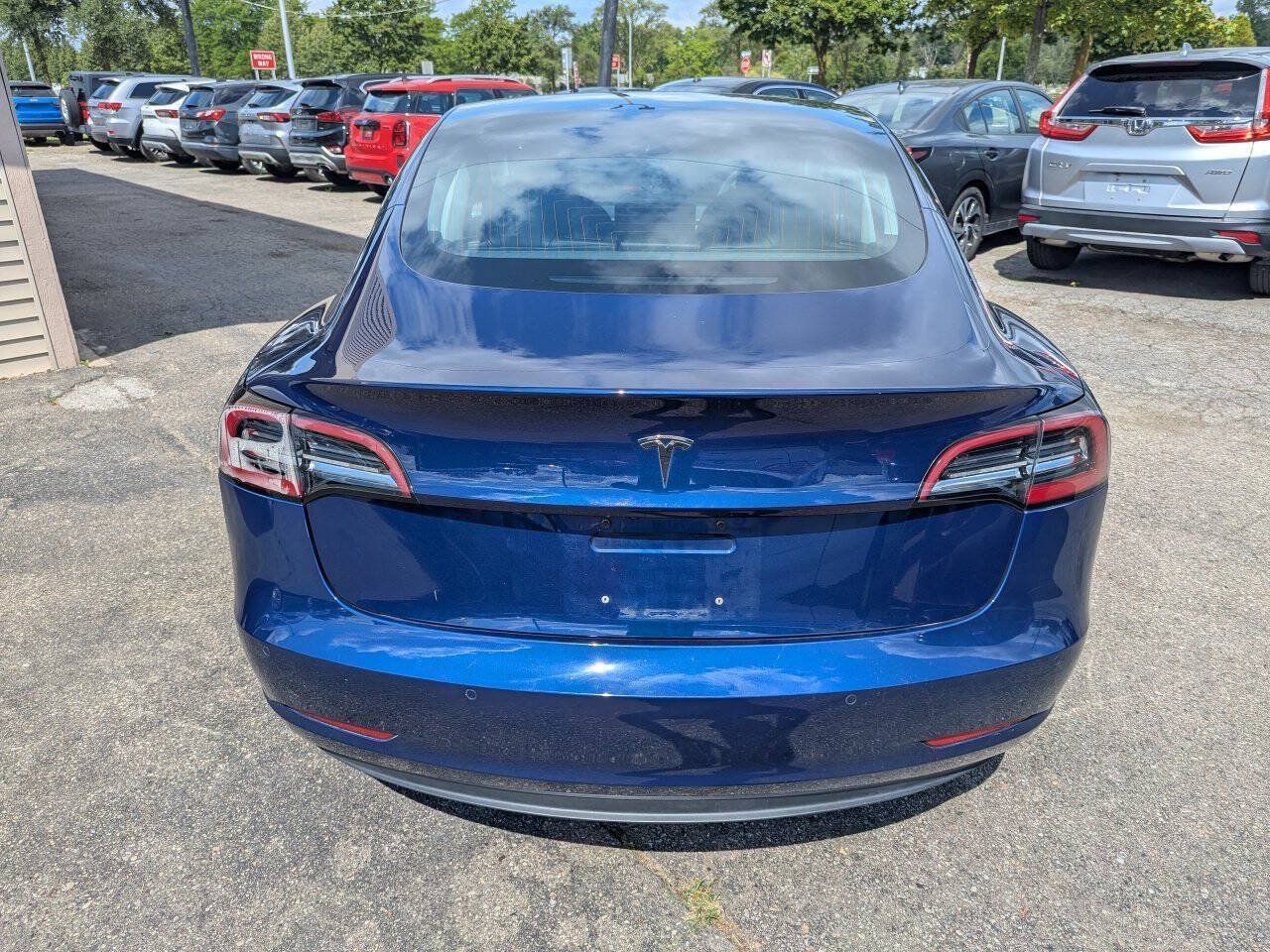 Used 2018 Tesla Model 3 Long Range RWD image 6