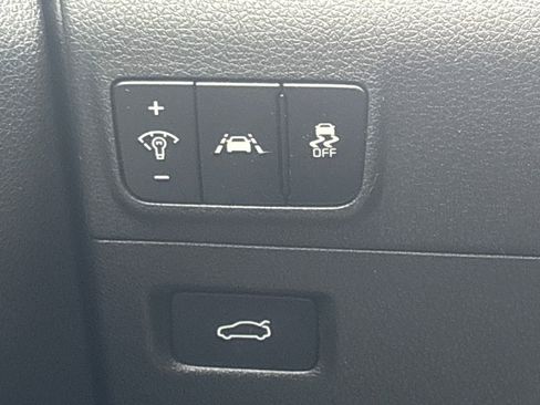 Used 2023 Kia K5 GT-Line image 25