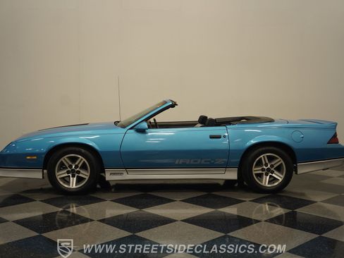 Used 1988 Chevrolet Camaro RS image 2