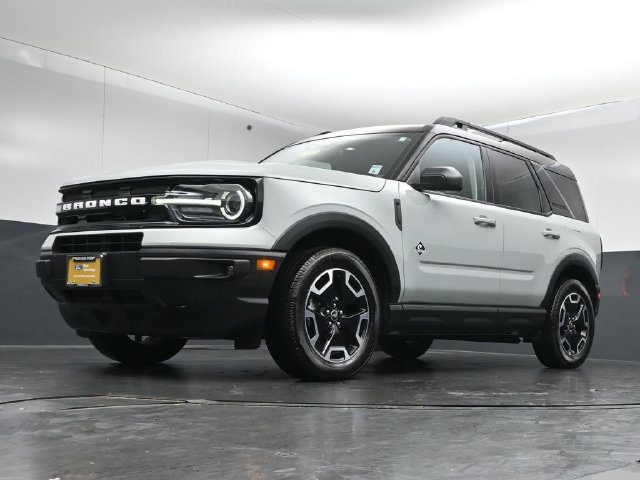 Certified 2024 Ford Bronco Sport Outer Banks AWD/4WD image 39