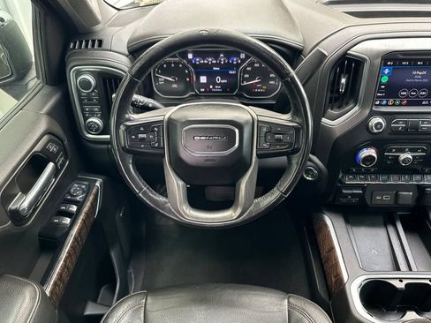 Used 2019 GMC Sierra 1500 Denali w/ Denali Ultimate Package AWD/4WD image 15