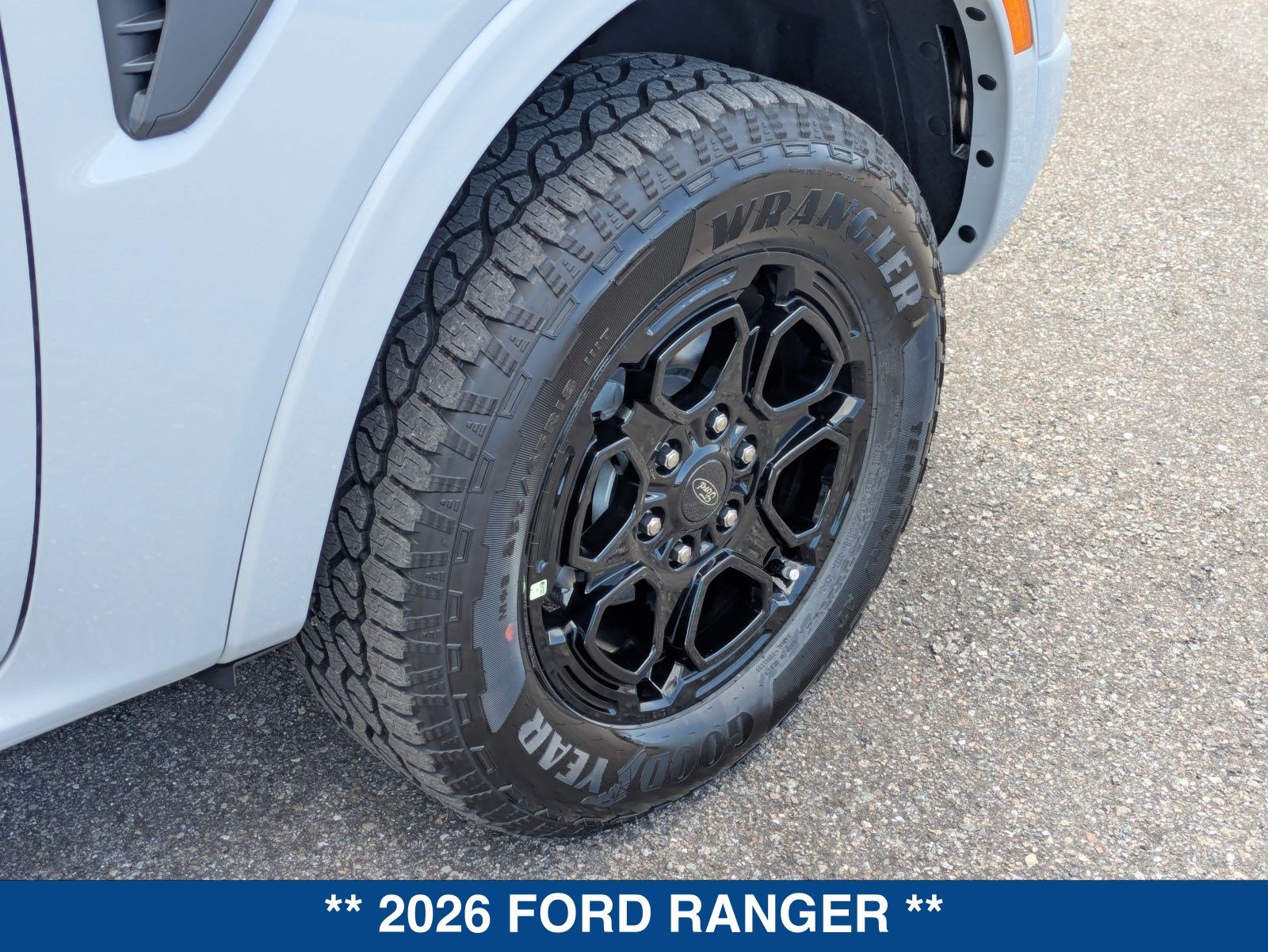 New 2026 Ford Ranger XLT w/ Black Appearance Package RWD image 14