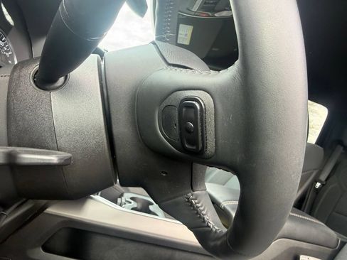 Used 2024 RAM 1500 Big Horn AWD/4WD image 14